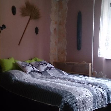 Boris Apartman Lägenhet Gyula Exteriör bild