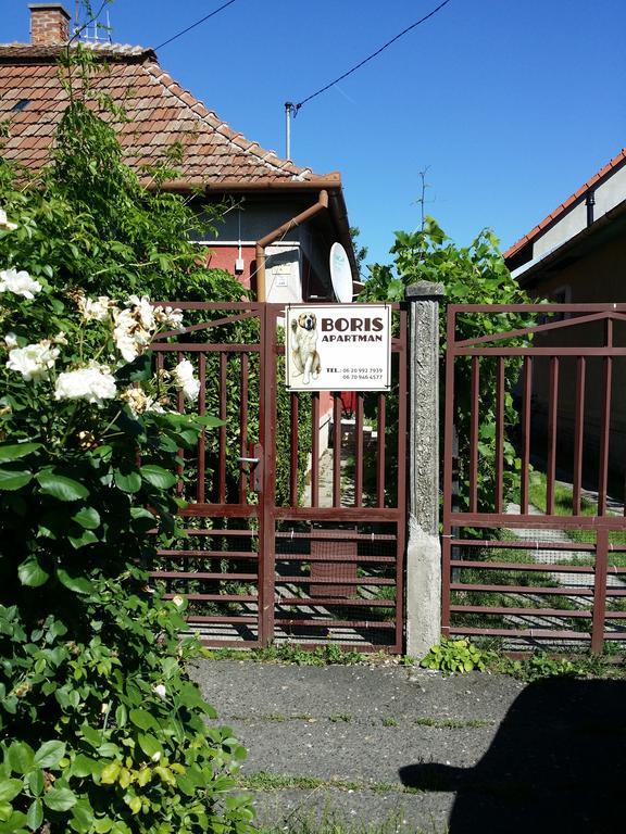 Boris Apartman Lägenhet Gyula Exteriör bild