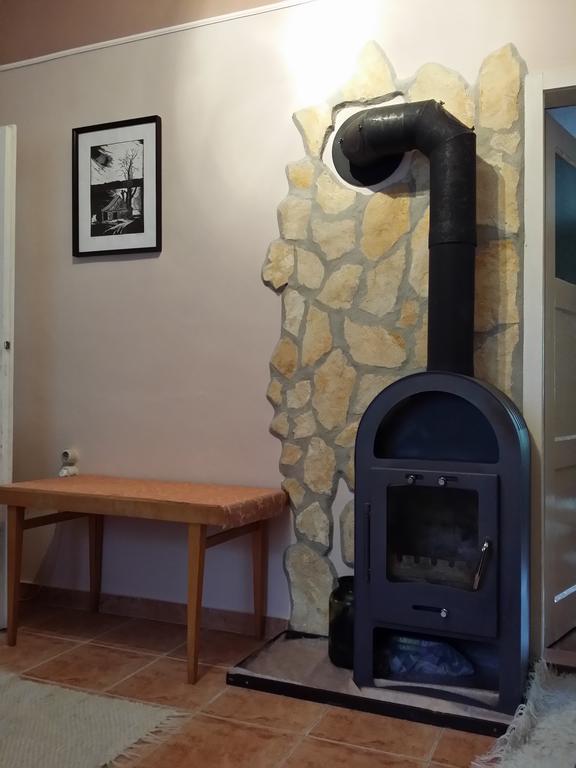 Boris Apartman Lägenhet Gyula Exteriör bild