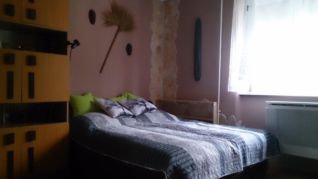Boris Apartman Lägenhet Gyula Exteriör bild